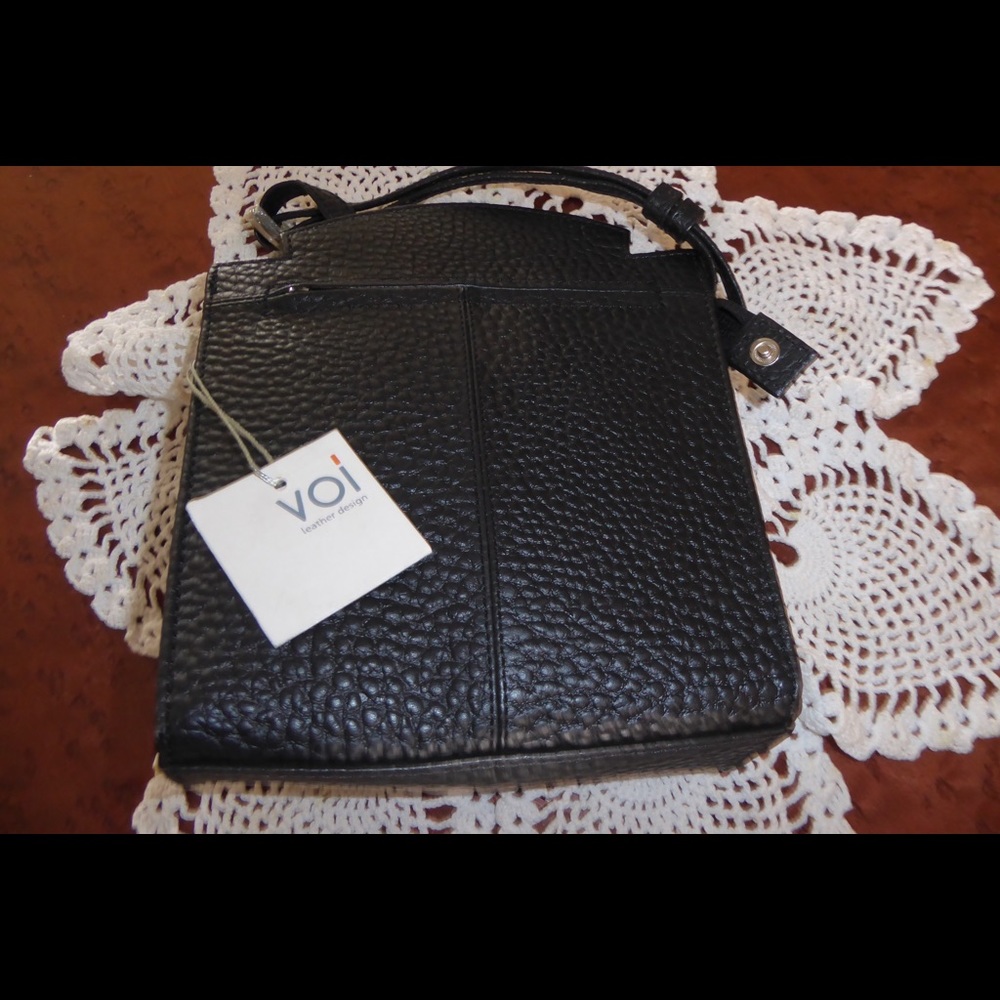 Voi Crossbody